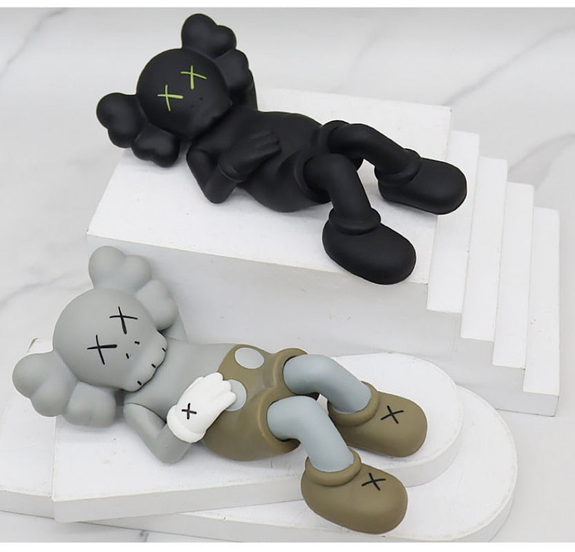 Brian Donnelly Inspired KAWS Statue Home Decoration Resin Art Sculpture