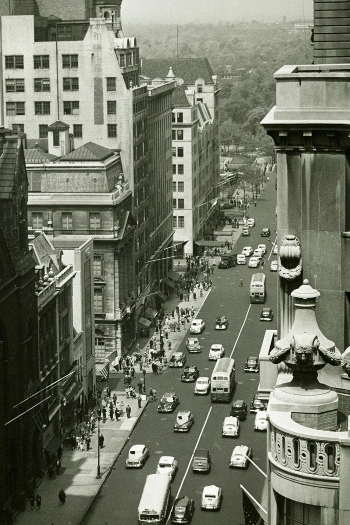 Fifth Avenue New York City NYC B&W Archival Photo Photograph Cool Wall Decor Art Print Poster 12x18