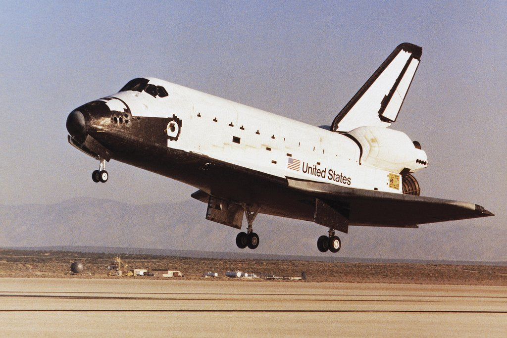 Space Shuttle Challenger Landing Photo Photograph Cool Wall Decor Art Print Poster 18x12