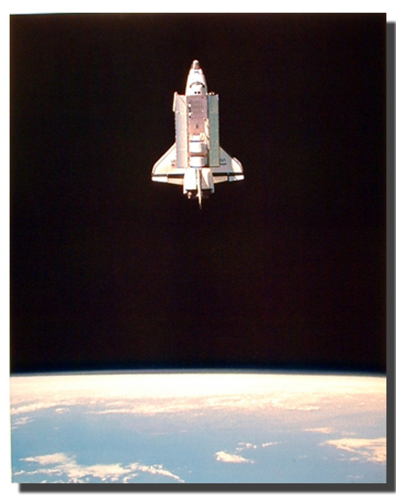 Space Shuttle in Space NASA Educational Wall Decor Art Print Poster (16x20)