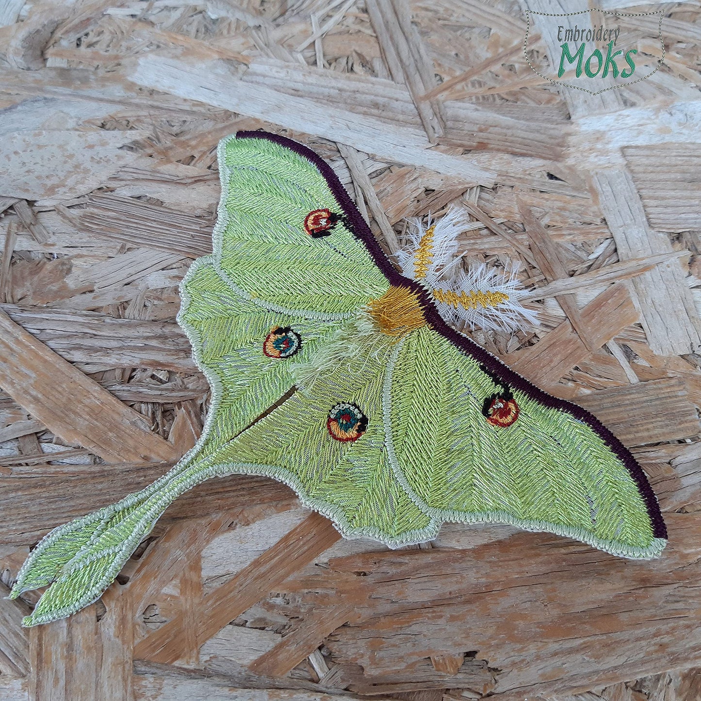 Moks373(p) Luna moth embroidery patch - Insect entomology