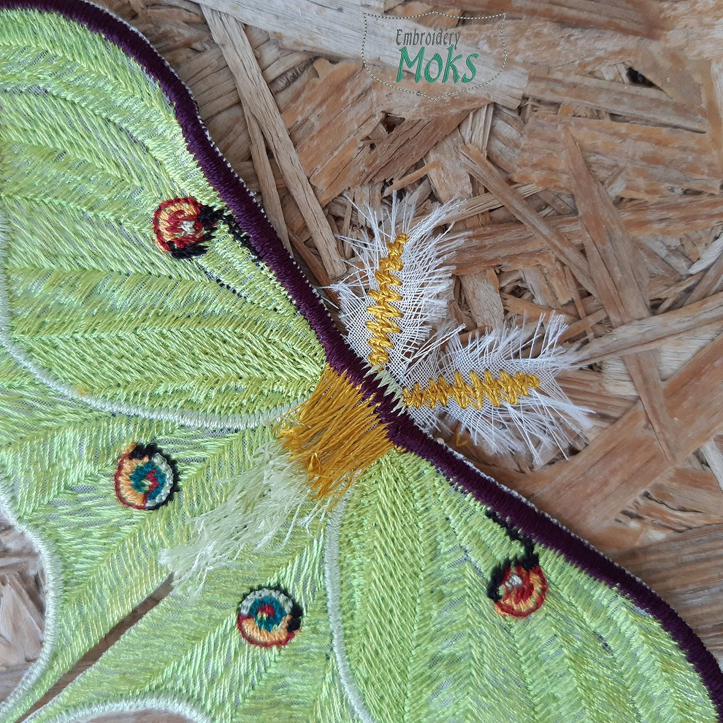 Moks373(p) Luna moth embroidery patch - Insect entomology